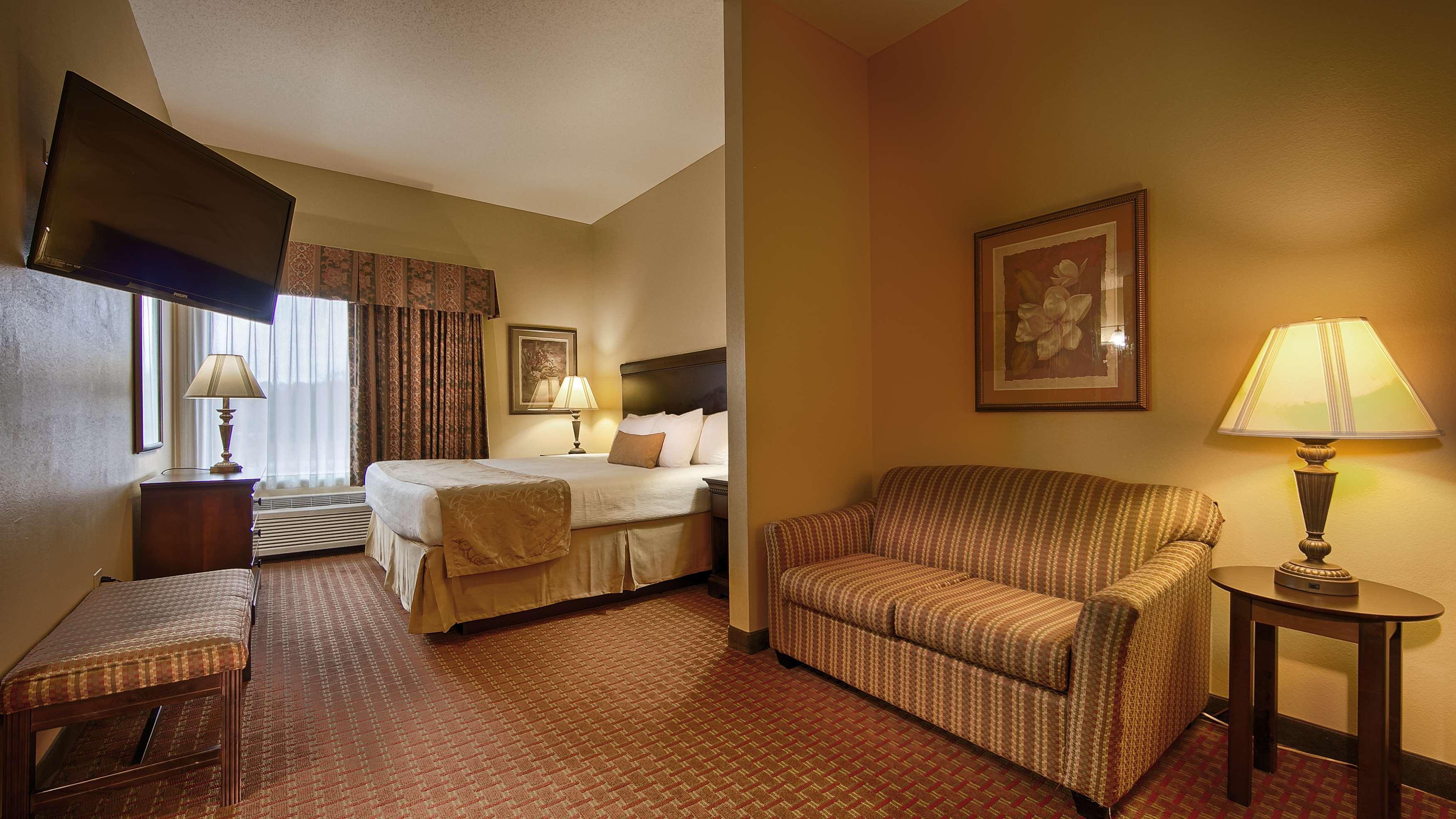 Best Western Plus Two Rivers Hotel & Suites Demopolis Zewnętrze zdjęcie