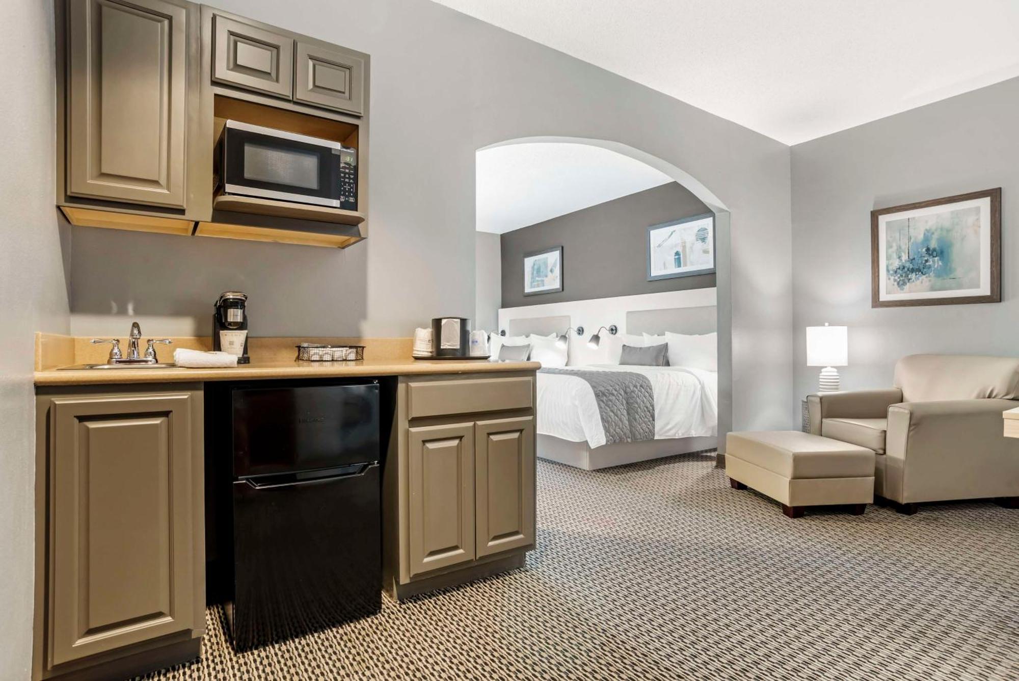 Best Western Plus Two Rivers Hotel & Suites Demopolis Zewnętrze zdjęcie